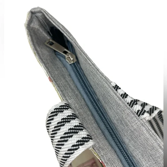 Hello Kitty Large Tote Bag Strawberry Heart Teddy Bear New - Picture 6 of 7